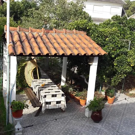 Casa Verde Dos Monteiros Aroeira (Setubal)